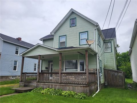 Homes For Sale - 730 Chestnut St St<br/> Lawrence County, New Castle, PA 16101