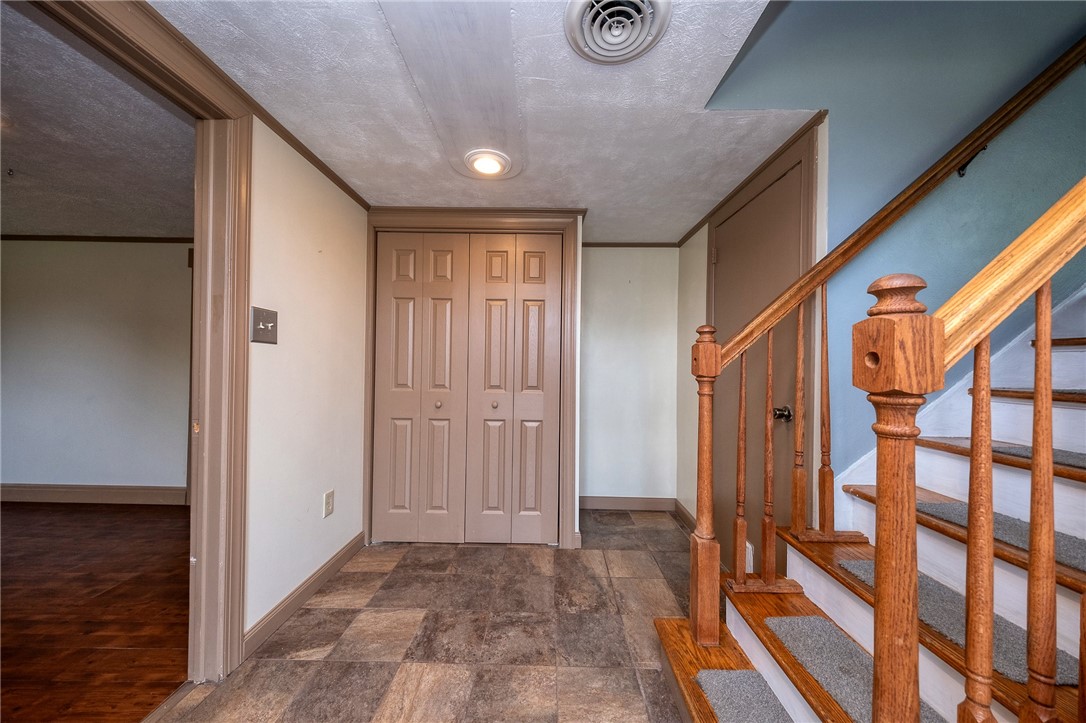 Center Twp, Pennsylvania 15001, United States, 4 Bedrooms Bedrooms, ,3 BathroomsBathrooms,Residential,Active,153381