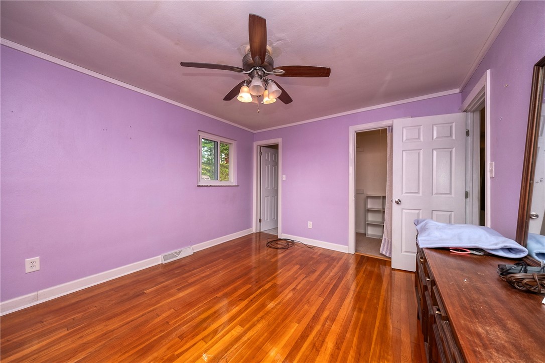 Center Twp, Pennsylvania 15001, United States, 4 Bedrooms Bedrooms, ,3 BathroomsBathrooms,Residential,Active,153381