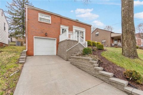 Photo of 43 Seneca Dr, Pittsburgh, PA 15228 (MLS # 1743906)