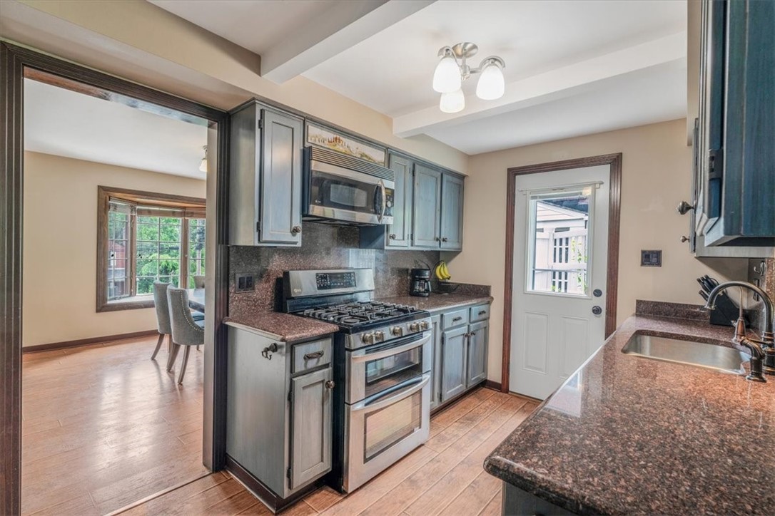 Mt. Lebanon, Pennsylvania 15228, United States, 3 Bedrooms Bedrooms, ,3 BathroomsBathrooms,Residential,Contingent,147688