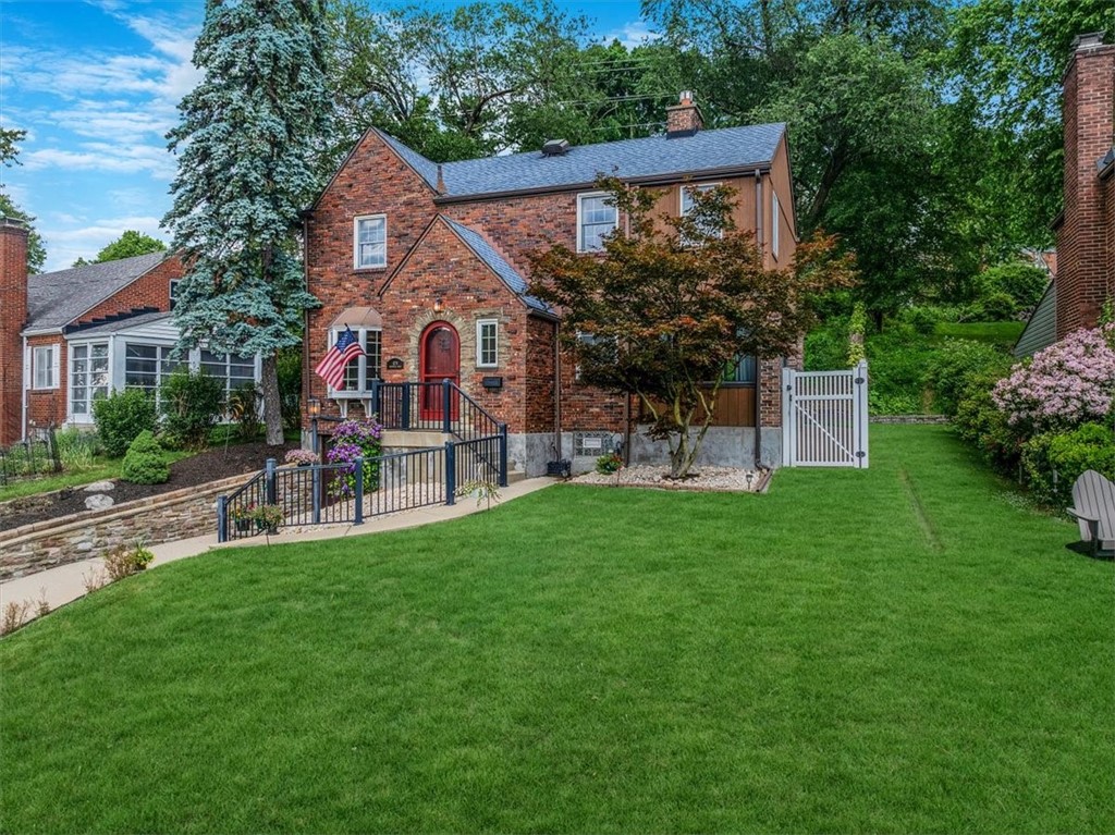 Mt. Lebanon, Pennsylvania 15228, United States, 3 Bedrooms Bedrooms, ,3 BathroomsBathrooms,Residential,Contingent,147688