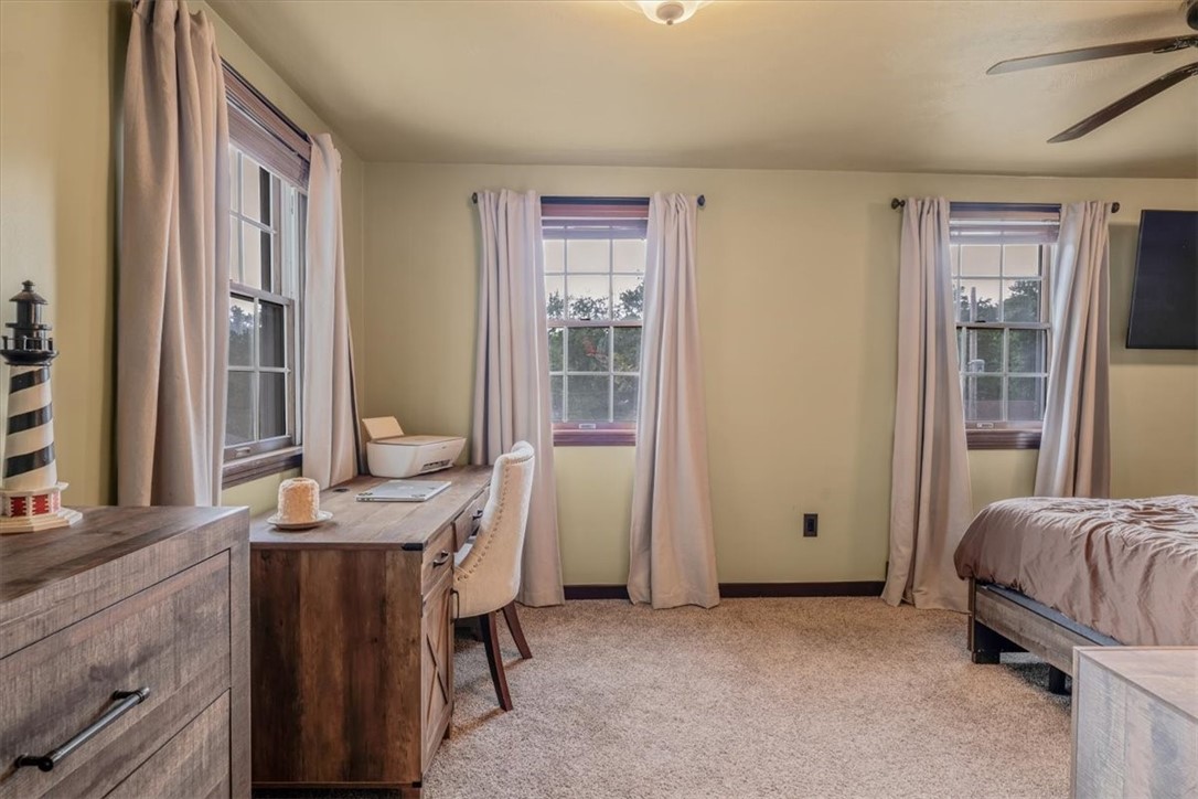 Mt. Lebanon, Pennsylvania 15228, United States, 3 Bedrooms Bedrooms, ,3 BathroomsBathrooms,Residential,Contingent,147688