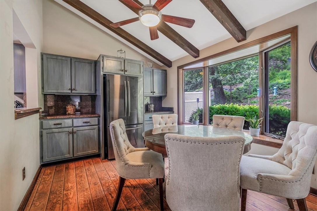 Mt. Lebanon, Pennsylvania 15228, United States, 3 Bedrooms Bedrooms, ,3 BathroomsBathrooms,Residential,Contingent,147688