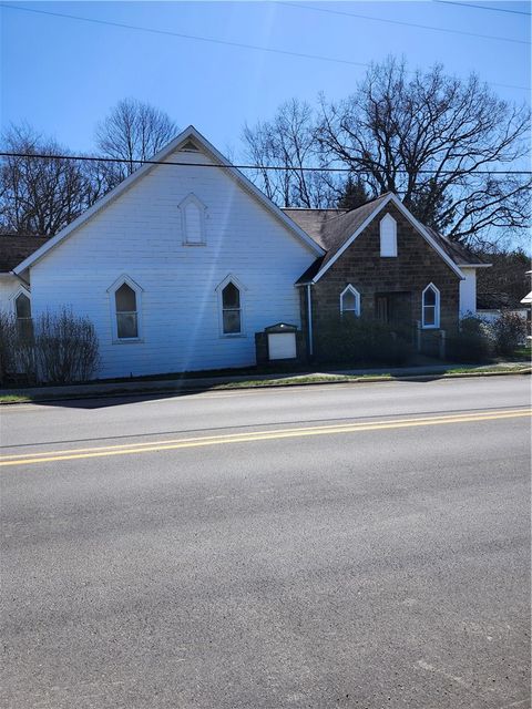 Photo of 946 Main St, Rimersburg, PA 16248 (MLS # 1748002)