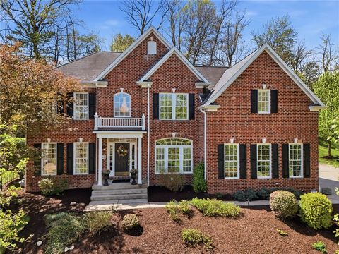 Photo of 302 Bunker Hill Drive, Canonsburg, PA 15317 (MLS # 1750493)