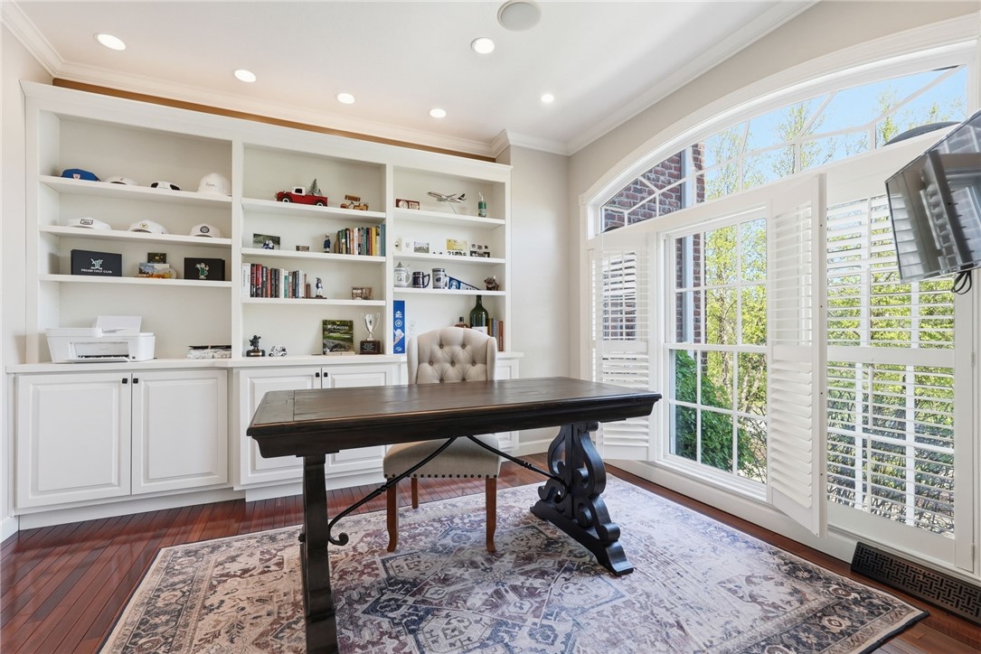 302 Bunker Hill Drive