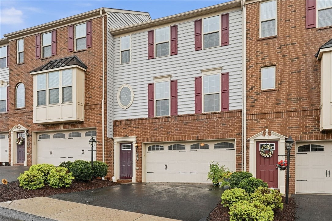 504 Aprilmae Way