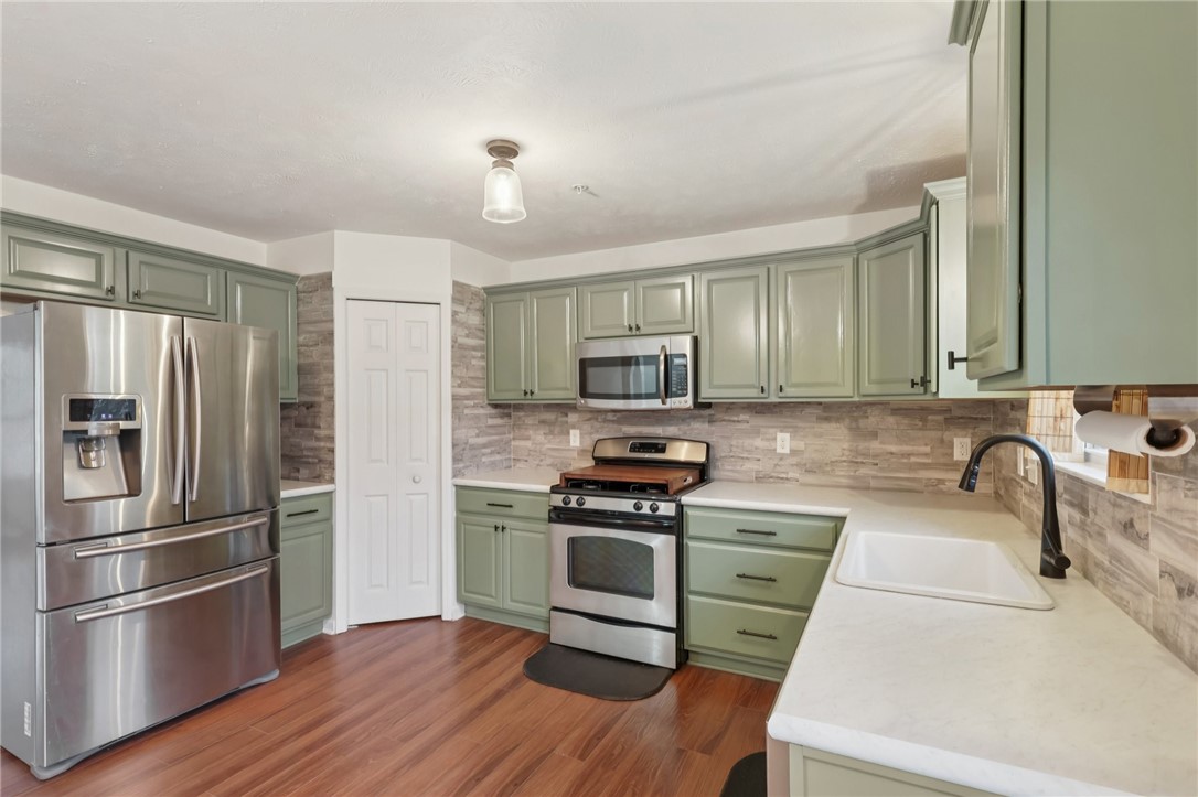 203 Ascot Court