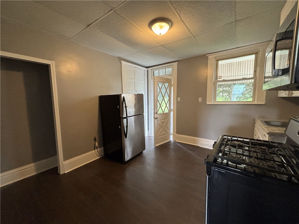 Charleroi Boro, Pennsylvania 15022, United States, 3 Bedrooms Bedrooms, ,1 BathroomBathrooms,Residential,Active,132364