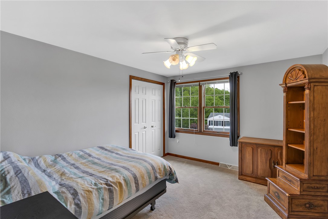 104 Valeron Ct Ct, Manor, Pennsylvania image 17