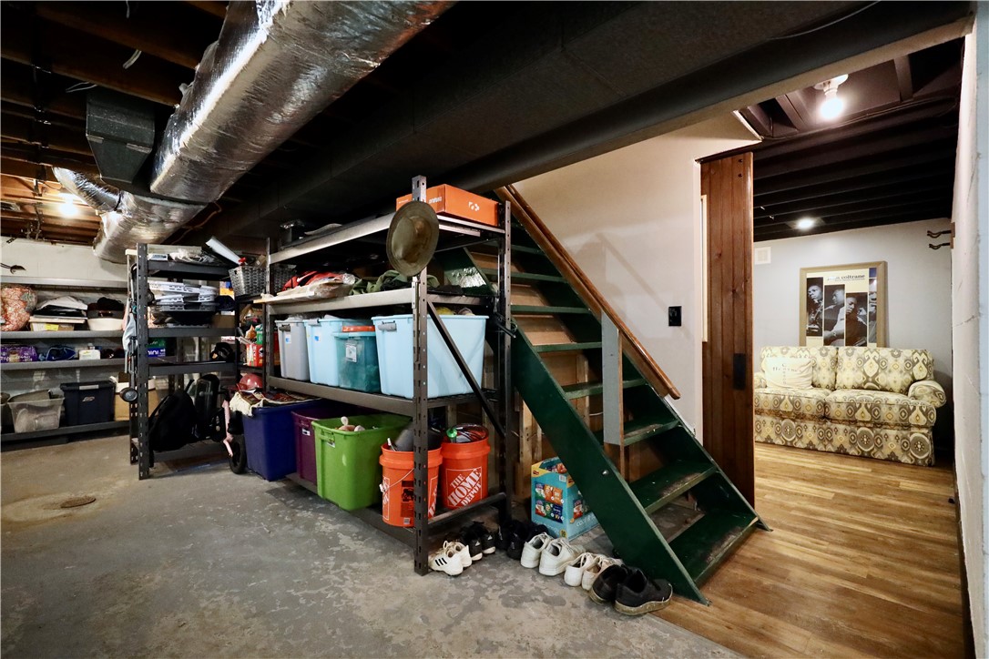 Level Green, Pennsylvania 15085, United States, 3 Bedrooms Bedrooms, ,2 BathroomsBathrooms,Residential,Pending,143886