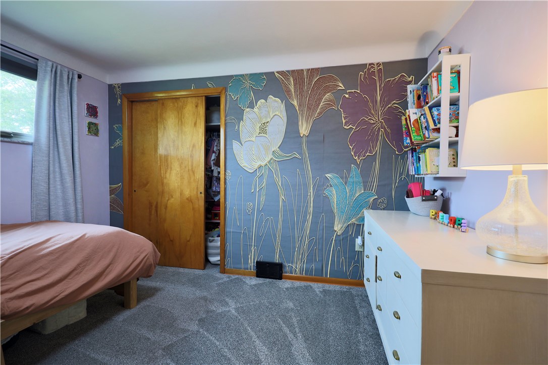 Level Green, Pennsylvania 15085, United States, 3 Bedrooms Bedrooms, ,2 BathroomsBathrooms,Residential,Pending,143886