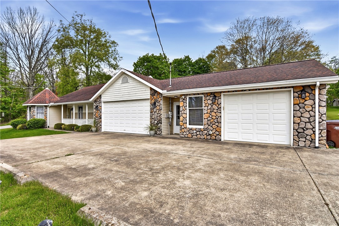 11954 Choctaw Trail