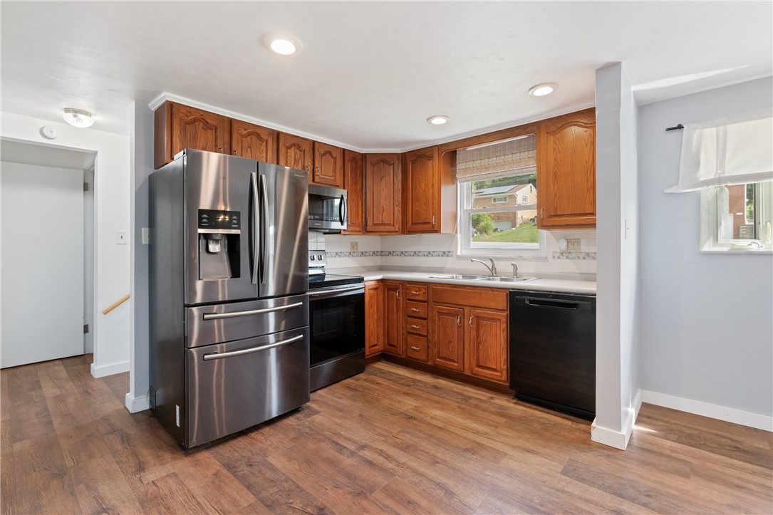 Baldwin Boro, Pennsylvania 15227, United States, 4 Bedrooms Bedrooms, ,2 BathroomsBathrooms,Residential,Active,186673