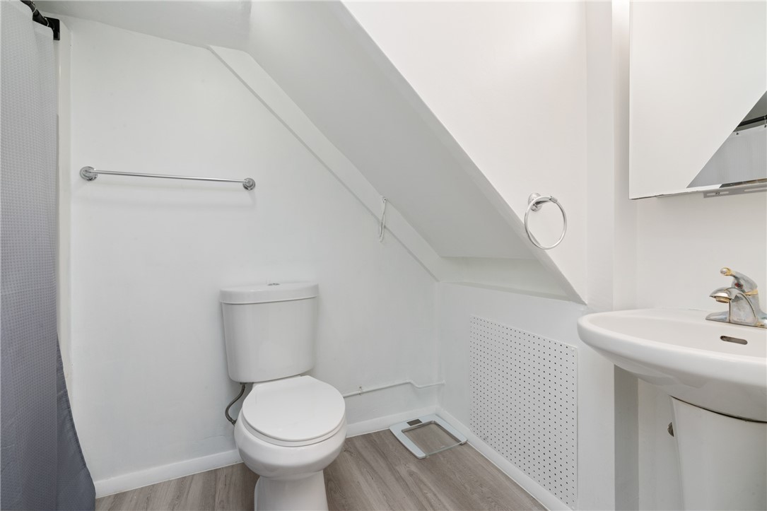 Baldwin Boro, Pennsylvania 15227, United States, 4 Bedrooms Bedrooms, ,2 BathroomsBathrooms,Residential,Active,186673