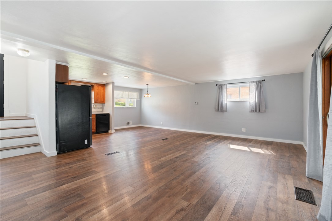 Baldwin Boro, Pennsylvania 15227, United States, 4 Bedrooms Bedrooms, ,2 BathroomsBathrooms,Residential,Active,186673