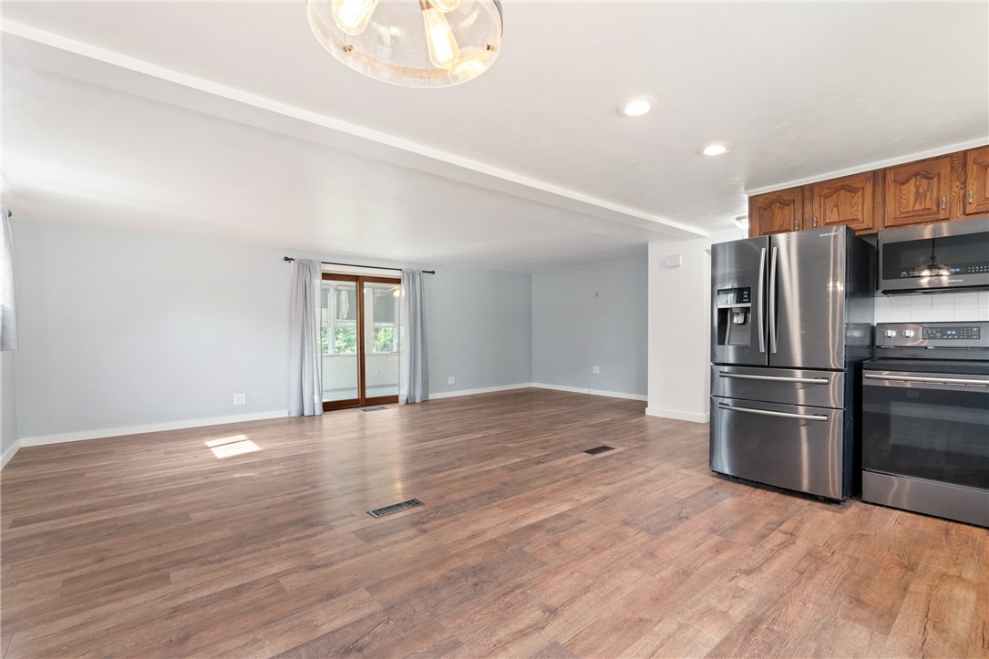 Baldwin Boro, Pennsylvania 15227, United States, 4 Bedrooms Bedrooms, ,2 BathroomsBathrooms,Residential,Active,186673