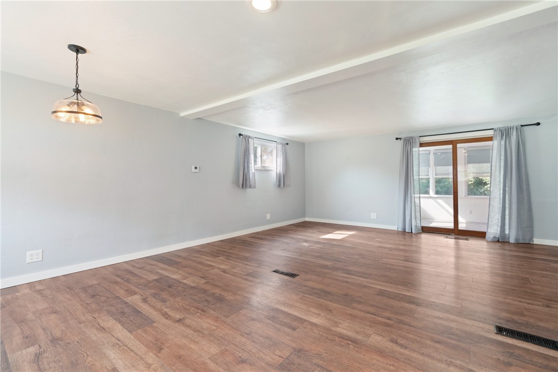 Baldwin Boro, Pennsylvania 15227, United States, 4 Bedrooms Bedrooms, ,2 BathroomsBathrooms,Residential,Active,186673