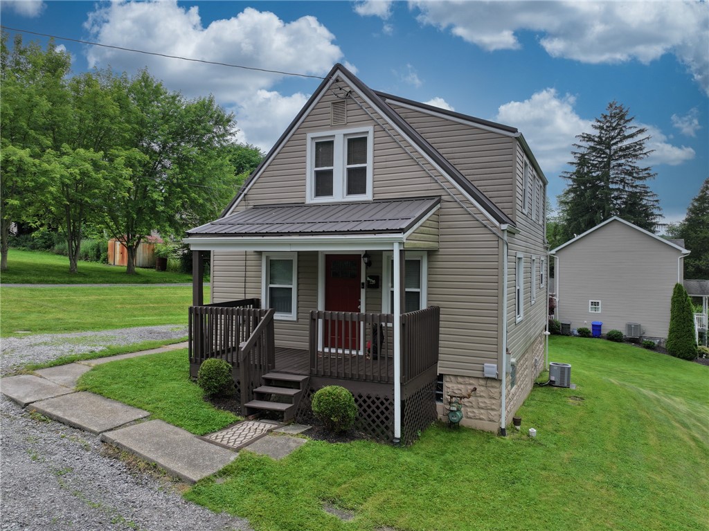 Evans City Boro, Pennsylvania 16033, United States, 3 Bedrooms Bedrooms, ,1 BathroomBathrooms,Residential,Contingent,158038