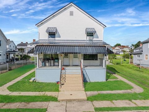1119 1st St Redstone Twp PA 15442