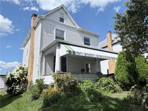 Homes For Sale - 118 W Adams Ave Ave<br/> Vandergrift, PA 15690