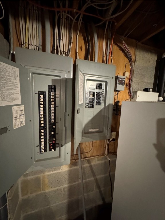 Cherryhll Twp/Clymer, Pennsylvania 15765, United States, 3 Bedrooms Bedrooms, ,3 BathroomsBathrooms,Residential,Active,197423