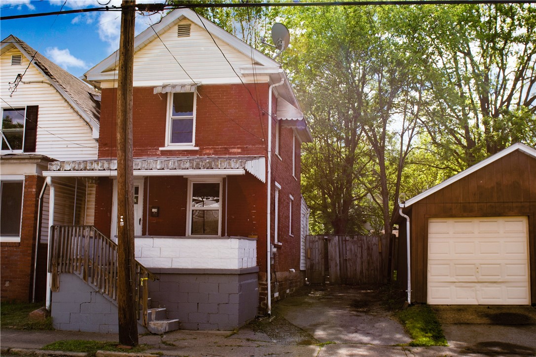 120 N 6th Avenue