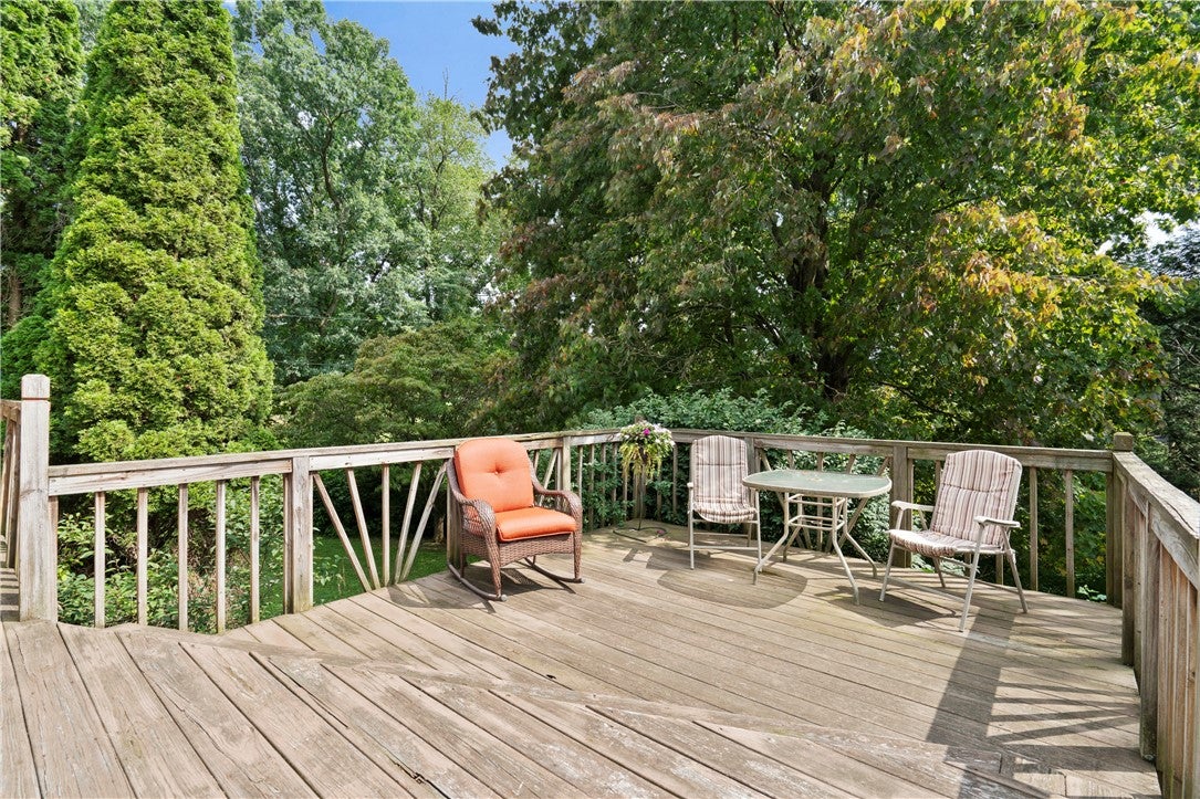 136 Bassett Rd