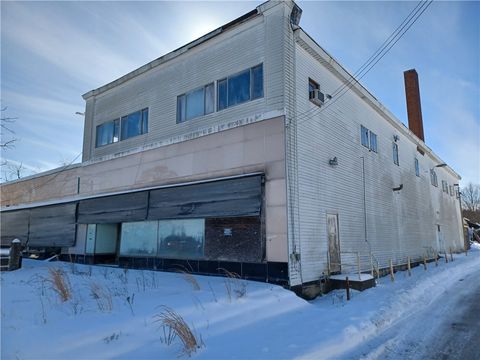 Photo of 10 Community St, Vestaburg, PA 15368 (MLS # 1738548)