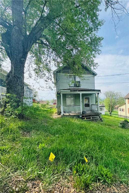 1013 Shutterly St, California, Pennsylvania image 1