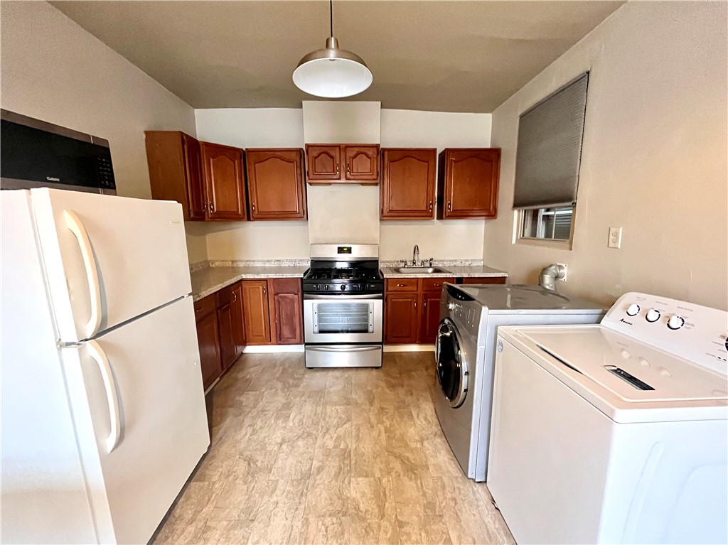 Midland Boro, Pennsylvania 15059, United States, 2 Bedrooms Bedrooms, ,1 BathroomBathrooms,Residential,Active,35083