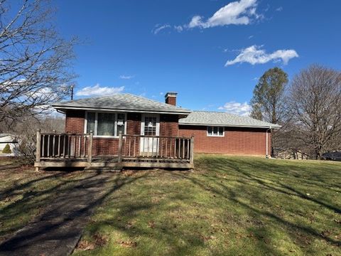 Photo of 217 Edgewood Ave, Aliquippa, PA 15001 (MLS # 1740714)