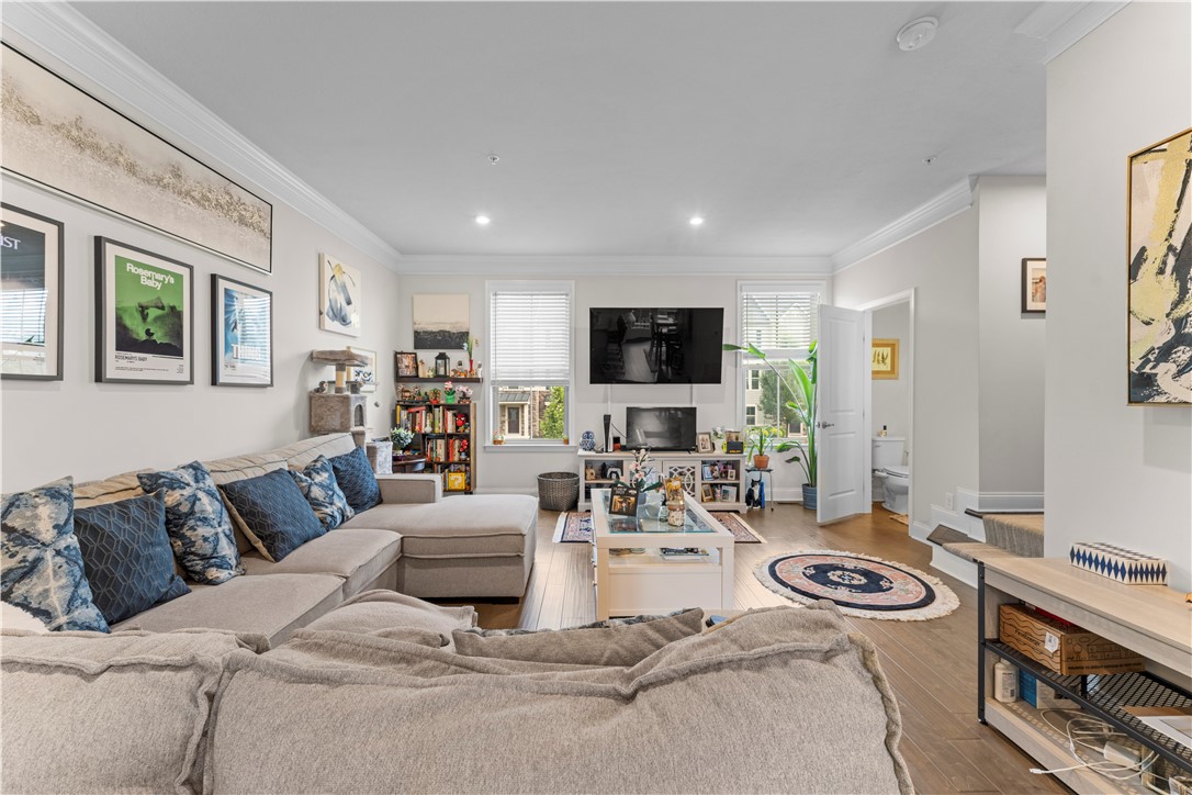 483 Fairmont Dr