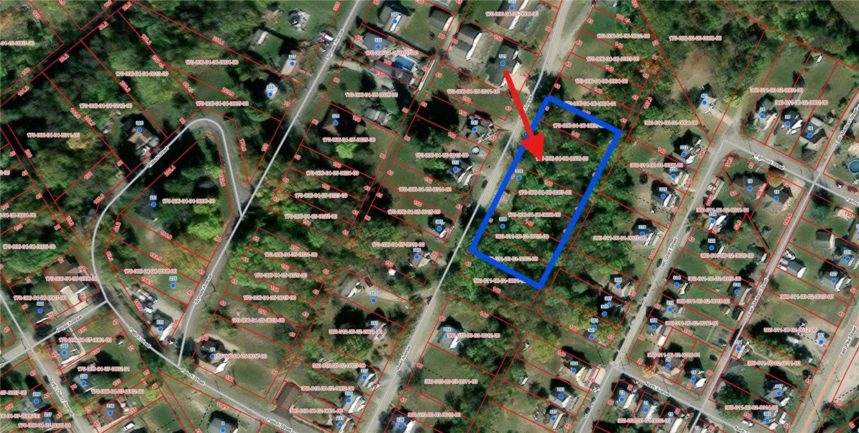 304-324 Reed Ave, Houston, Pennsylvania image 1
