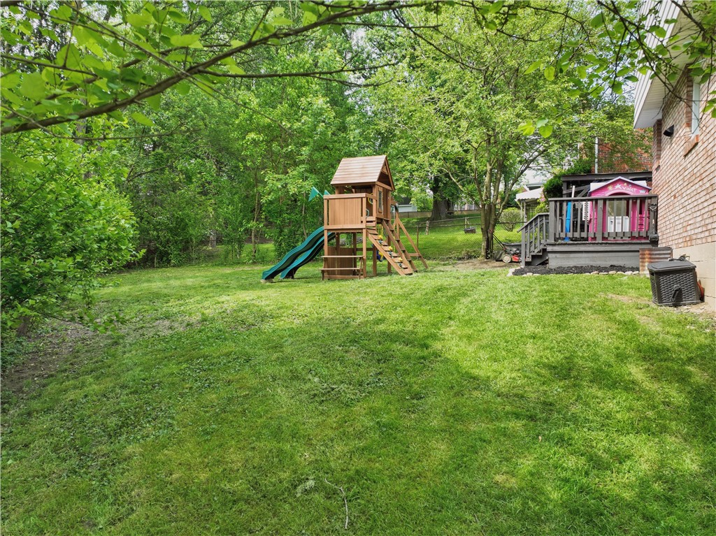 Penn Hills, Pennsylvania 15235, United States, 4 Bedrooms Bedrooms, ,2 BathroomsBathrooms,Residential,Contingent,144045