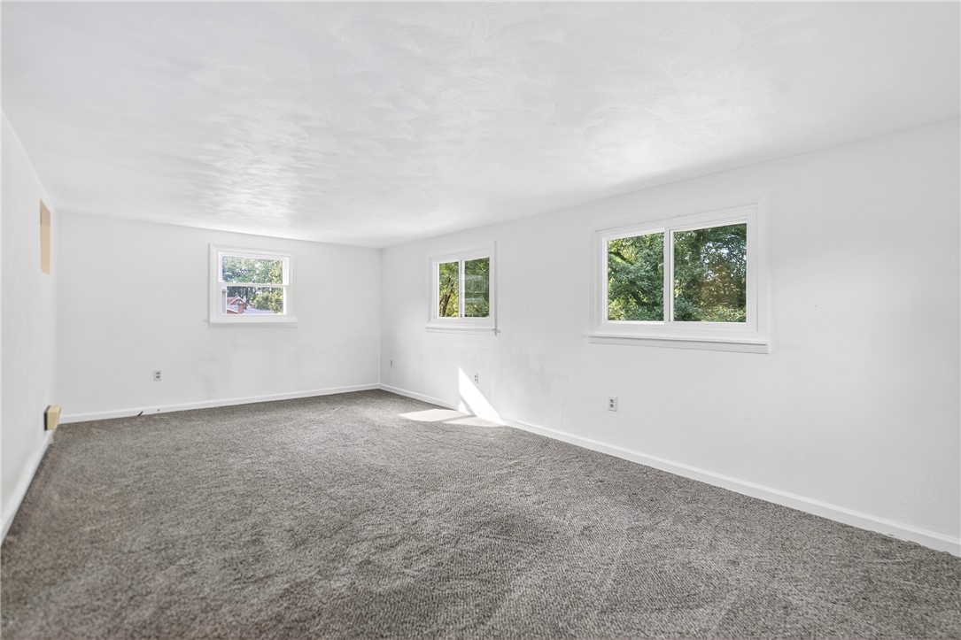 Ross Twp, Pennsylvania 15237, United States, 3 Bedrooms Bedrooms, ,2 BathroomsBathrooms,Residential,Active,173747