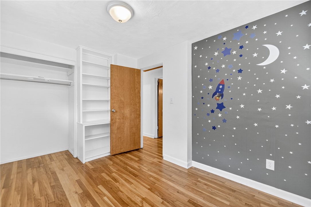 Ross Twp, Pennsylvania 15237, United States, 3 Bedrooms Bedrooms, ,2 BathroomsBathrooms,Residential,Active,173747