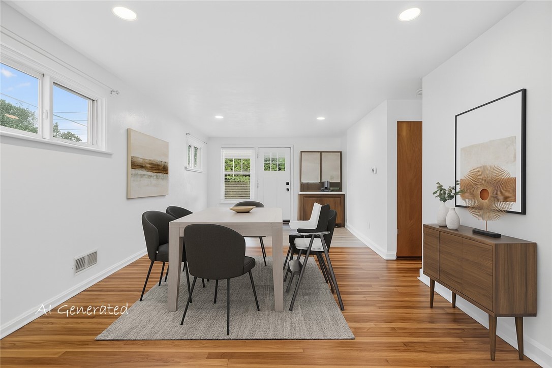 Ross Twp, Pennsylvania 15237, United States, 3 Bedrooms Bedrooms, ,2 BathroomsBathrooms,Residential,Active,173747