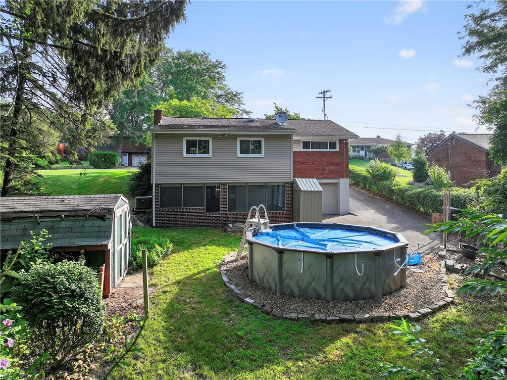 Ross Twp, Pennsylvania 15237, United States, 3 Bedrooms Bedrooms, ,2 BathroomsBathrooms,Residential,Active,173747