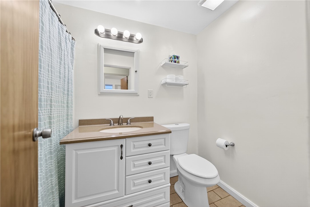 Ross Twp, Pennsylvania 15237, United States, 3 Bedrooms Bedrooms, ,2 BathroomsBathrooms,Residential,Active,173747