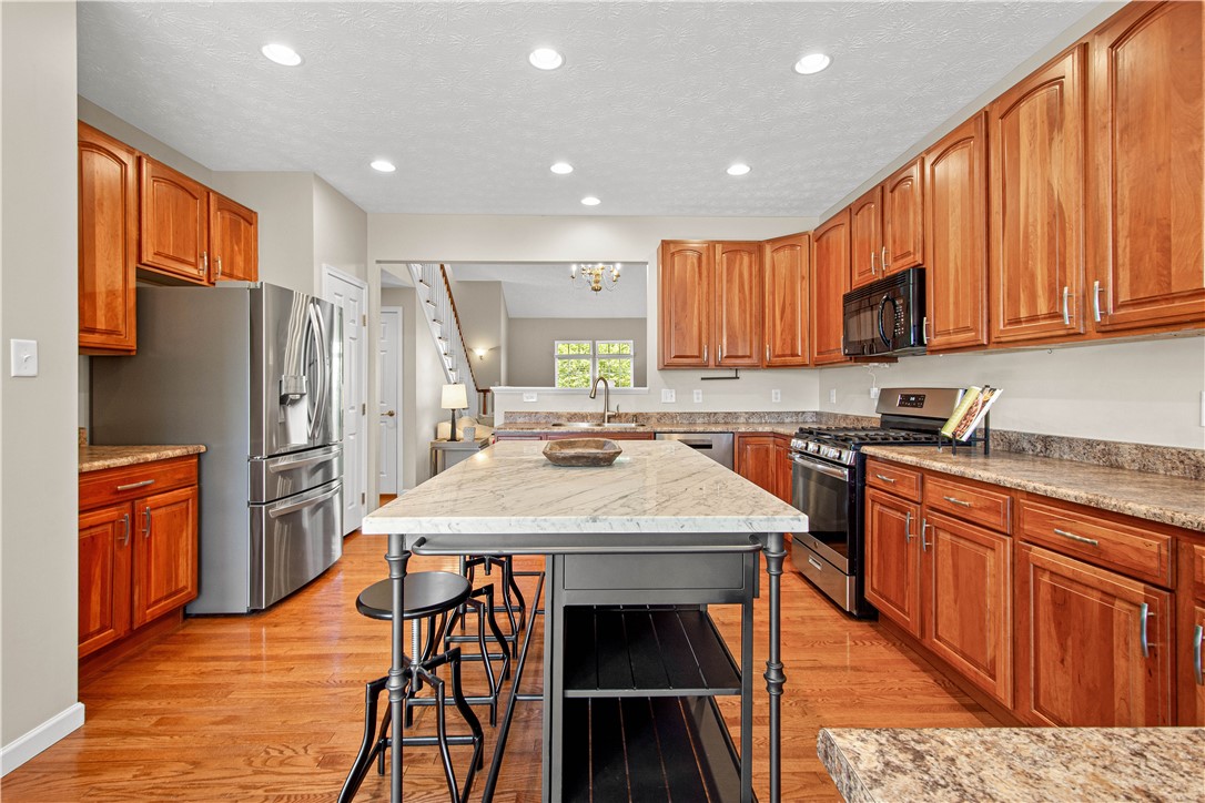 168 Kensington Dr