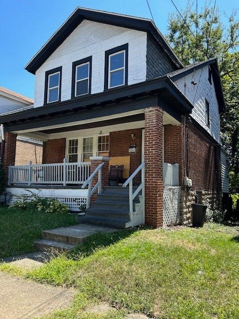 Photo of 326 Rochelle St, Pittsburgh, PA 15210 (MLS # 1735218)
