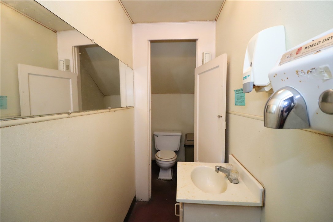 Homestead, Pennsylvania 15120, United States, ,Commercial,Active,59434