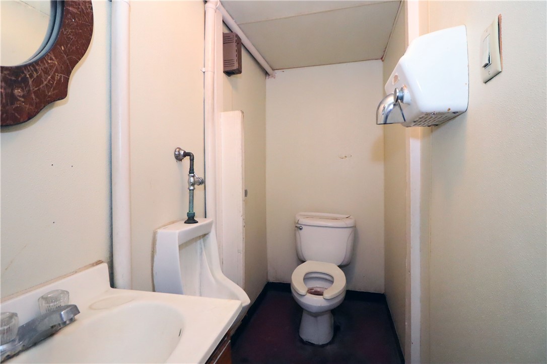 Homestead, Pennsylvania 15120, United States, ,Commercial,Active,59434