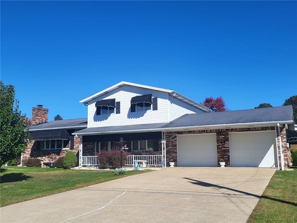 44 Clover Dr