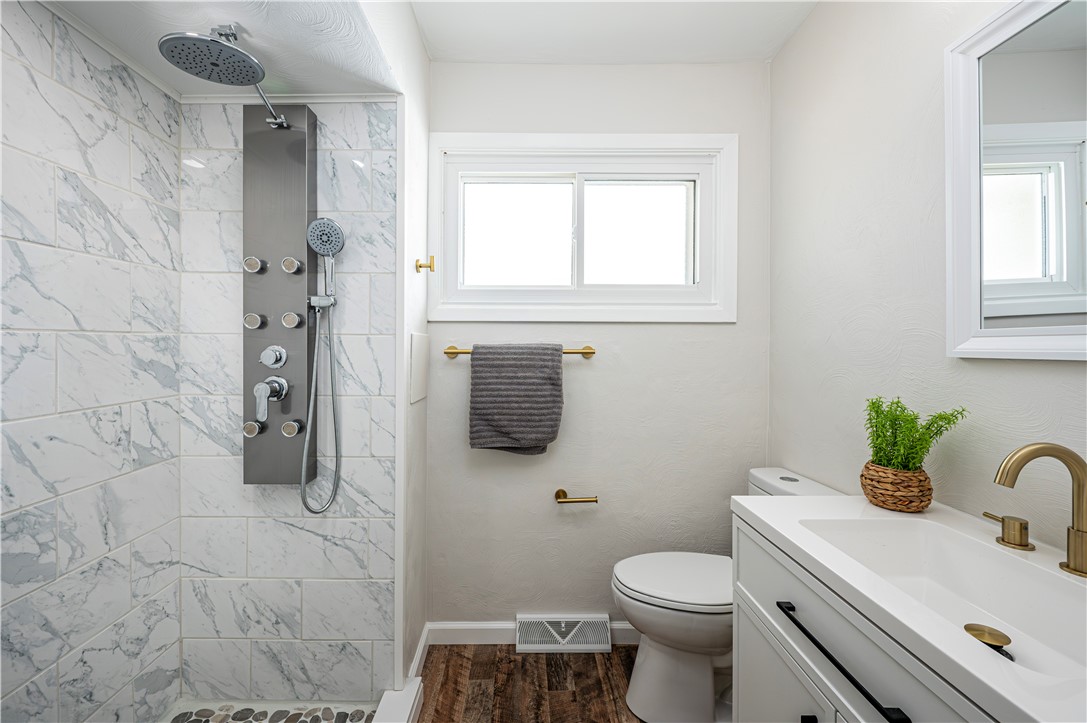 Hempfield Twp - Wml, Pennsylvania 15601, United States, 3 Bedrooms Bedrooms, ,3 BathroomsBathrooms,Residential,Pending,2262