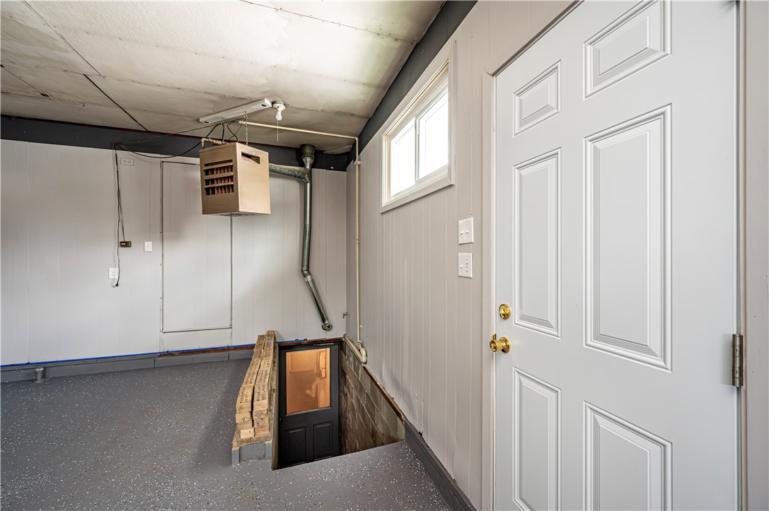 Hempfield Twp - Wml, Pennsylvania 15601, United States, 3 Bedrooms Bedrooms, ,3 BathroomsBathrooms,Residential,Pending,2262