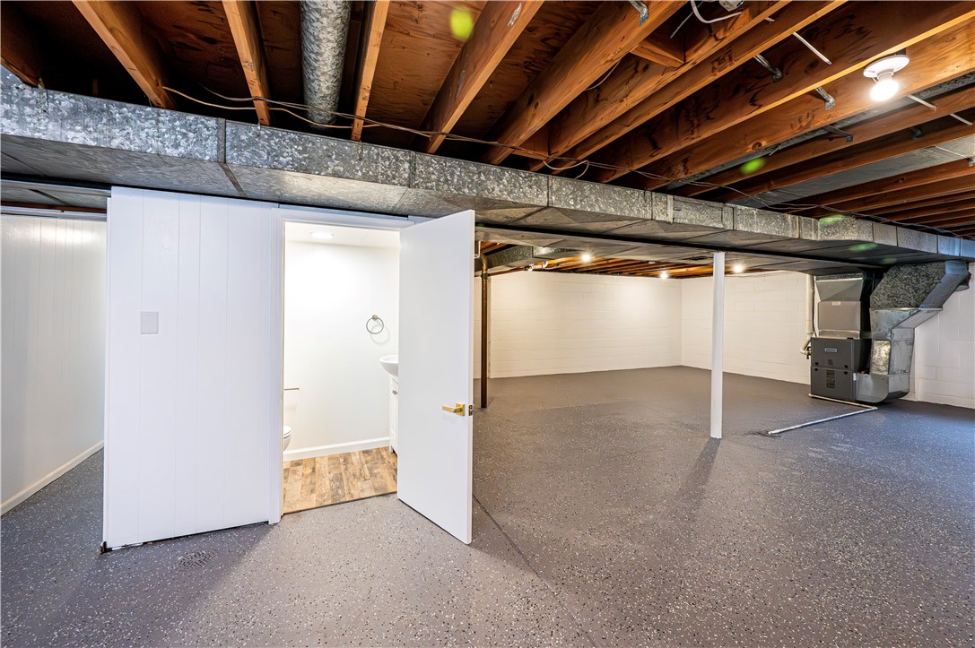 Hempfield Twp - Wml, Pennsylvania 15601, United States, 3 Bedrooms Bedrooms, ,3 BathroomsBathrooms,Residential,Pending,2262