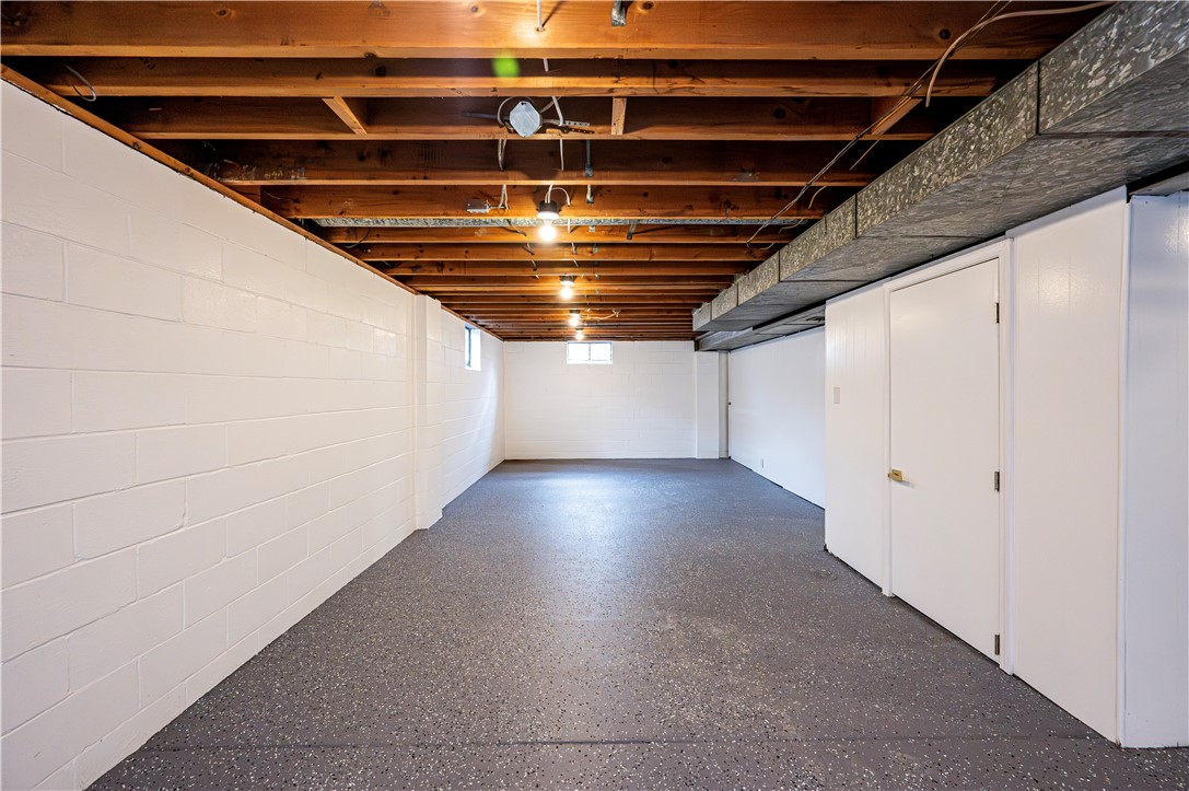 Hempfield Twp - Wml, Pennsylvania 15601, United States, 3 Bedrooms Bedrooms, ,3 BathroomsBathrooms,Residential,Pending,2262